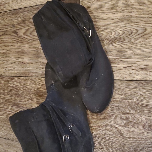 Black ankle boots - Picture 2 of 4